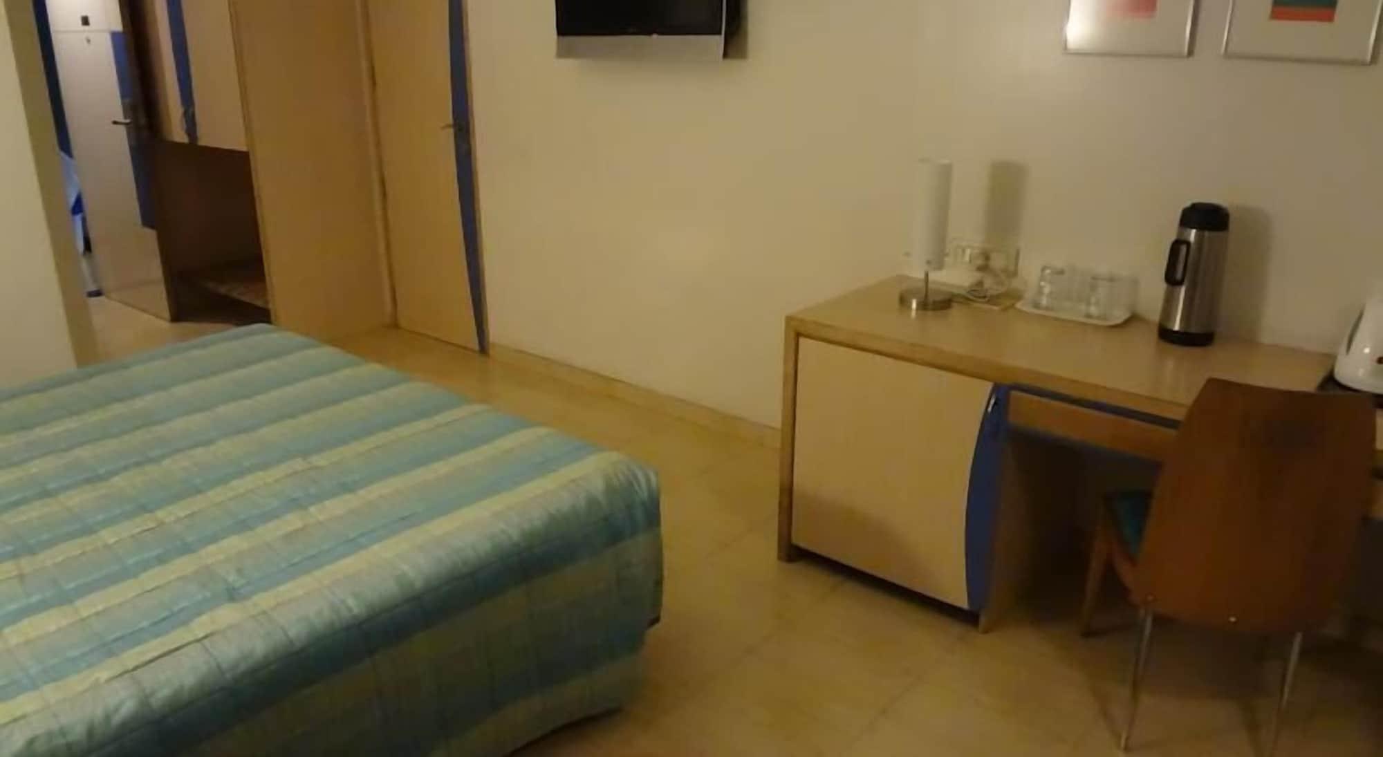 Hotel Suncity Residency Bombay Extérieur photo