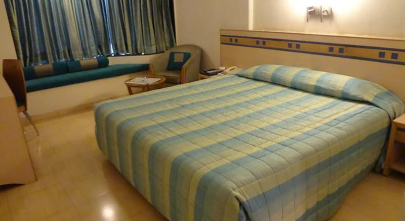 Hotel Suncity Residency Bombay Extérieur photo